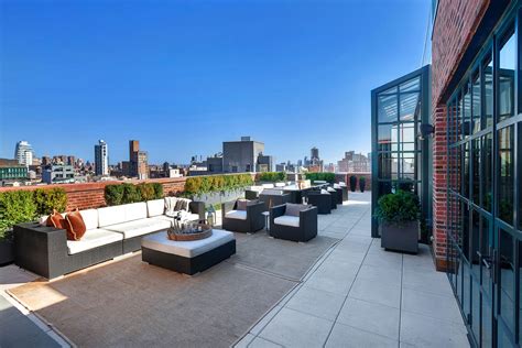 stunning  million penthouse  sale   york city gtspirit