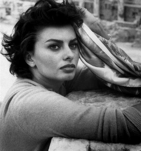 Gli 85 Anni Di Sophia Loren Una Donna Inclassificabile