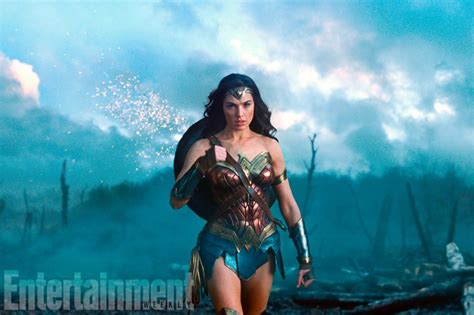wonder woman kicks some ass in new footage from dc