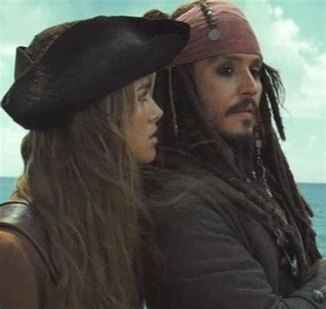 Best Couples On Twitter Jack Sparrow And Elizabeth Swann Pirates Of