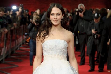 Downton Star Jessica Brown Findlay Calls For Better
