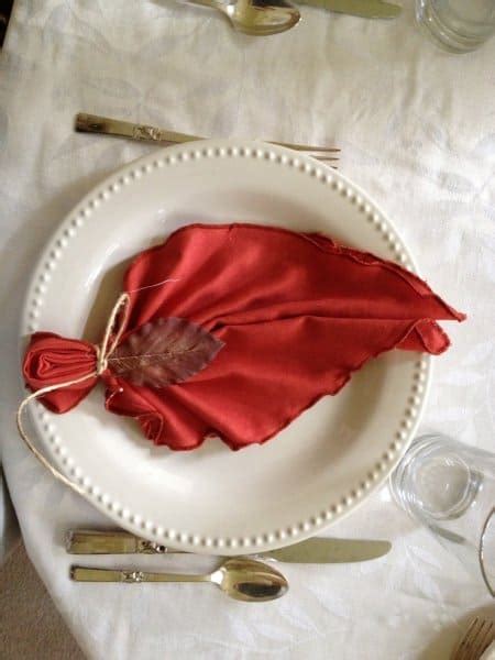 ten thanksgiving napkin folding ideas home trends magazine