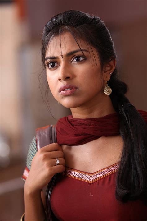 Free Picture Photography Download Portrait Gallery Amala Paul Hot