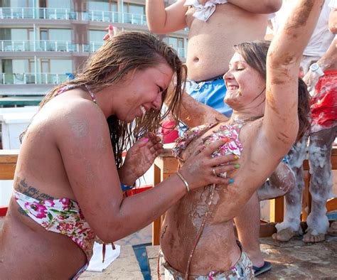 brit holiday rep reveals what really happens at the notoriously wild sunny beach party resort in