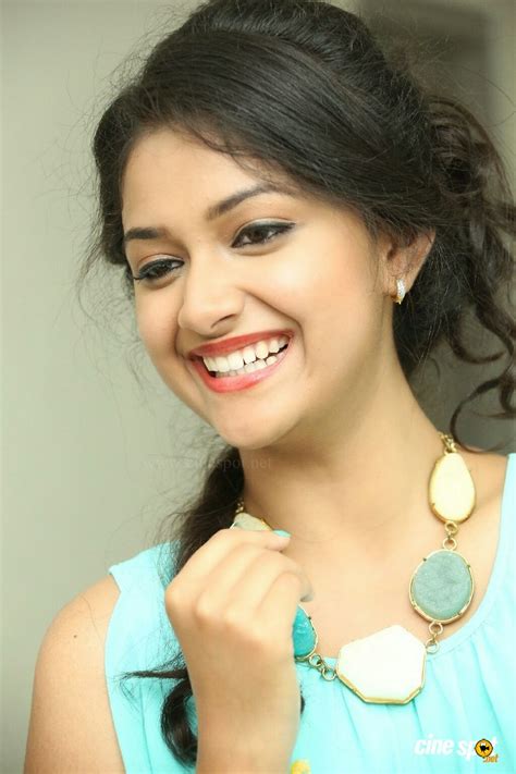 Keerthi Suresh Actress Cute Photos And Pictures New