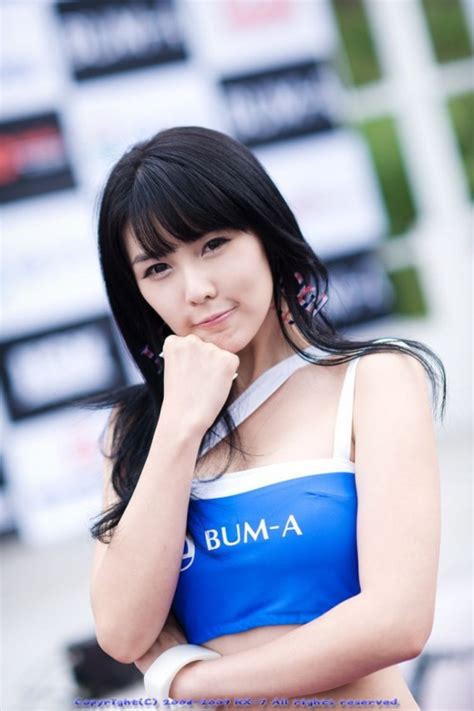 69 Photos Of Cute Asian Girls Posing