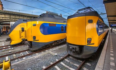 extra intercity trains  operation   commuters maintain social distancing rules