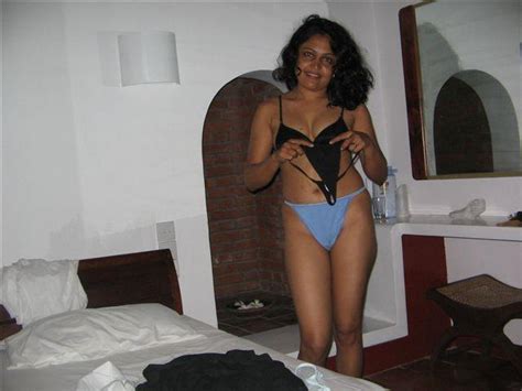 bhabhi bra panty pics bangladeshi sexy boobs girls without bra