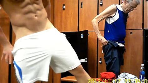 hidden spy cam of hot guys in locker room xvideos