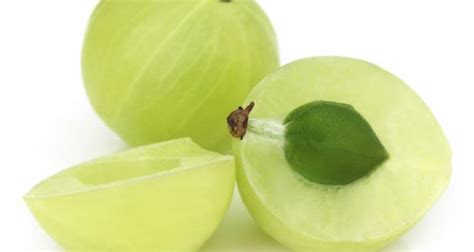 amla the perfect ingredient to get rid of hair and skin problems read health related blogs