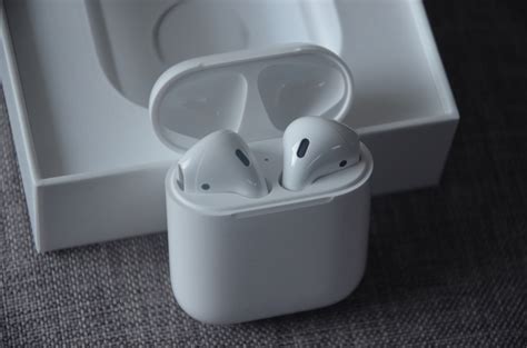 airpods erfahrungsbericht von  mithoeren zeigt wie nuetzlich die funktion ist macerkopf