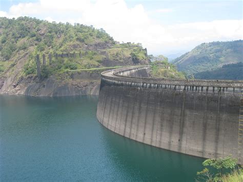 travel history idukki arch dam