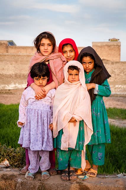 five pukhtun girls in pabbi pakistan five pukhtun girls po… flickr