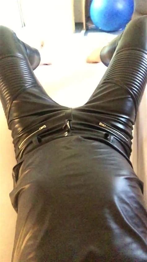 the tight feeling of my new leather pants ii gay porn 16