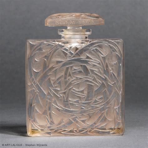 flacon de parfumeur rene lalique  paul bert serpette