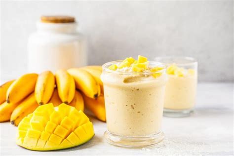 17 Best Oatmeal Smoothie Recipes For Weight Loss Vibrant Happy Healthy