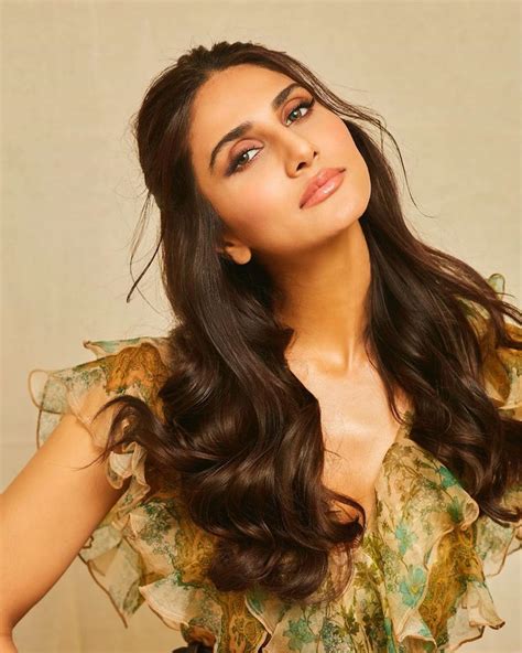 Like It 👍 Or Love It 😘 Vaani Kapoor Looks Super Gorgeous