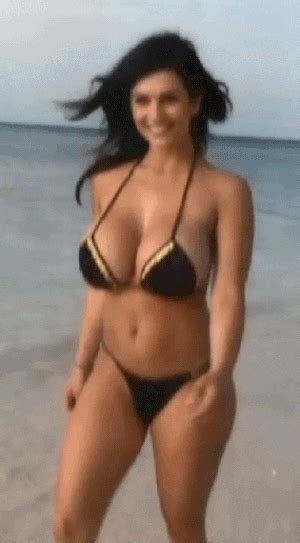 collection of big tits bouncing jiggling while walking s and videos