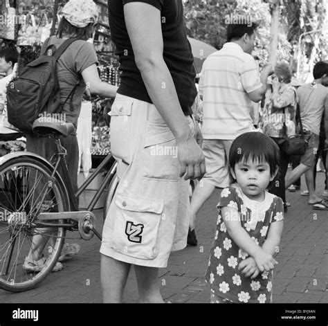 A Thai Girl Fotos Und Bildmaterial In Hoher Auflösung Alamy