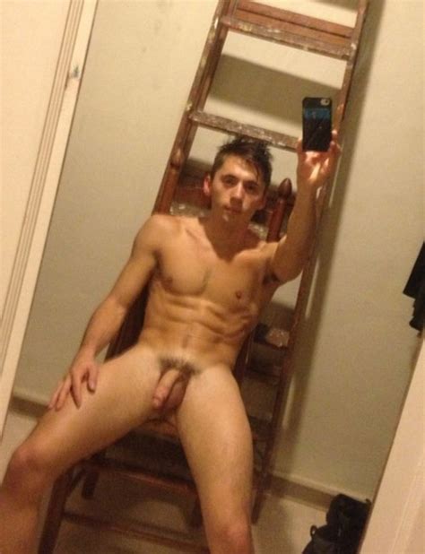 Skinny Hairy Dude And His Long Dick Nude Men Pics