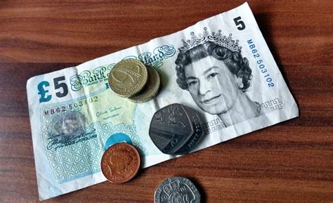 uk currency rate explained turn english pound  usd euro