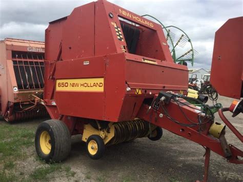 holland  nh   baler  baler hay silage equip  holland vic power farming