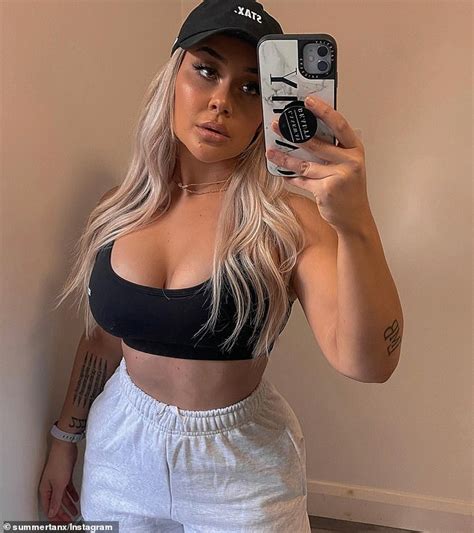 Cathy Evans Influencer Criticised For Making Followers Feel Bad About