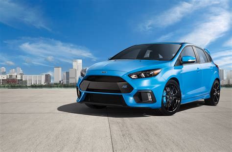ford focus rs review carsdirect