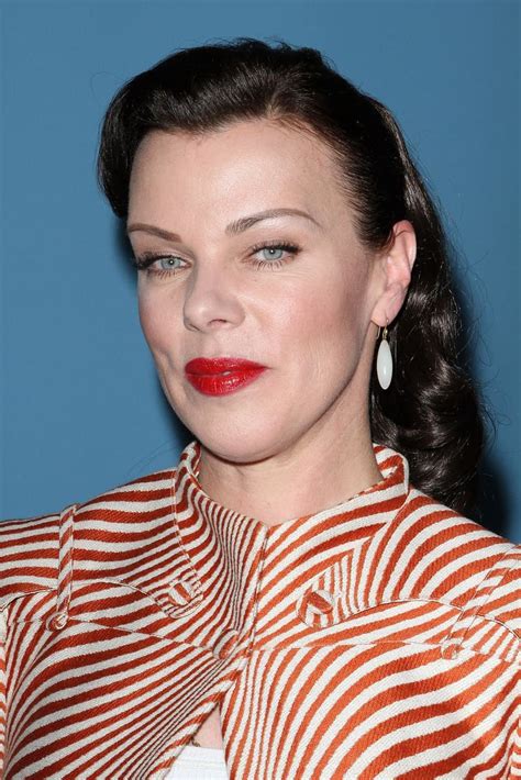 Debi Mazar Elfinalde