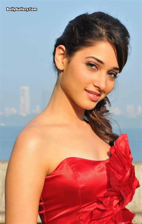 29 best tamannaah bhatia aka tamanna bhatia images on pinterest indian actresses tamil
