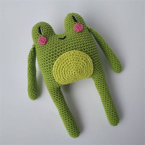 crochet plushie pattern crochet frog pattern  pattern crochet frog