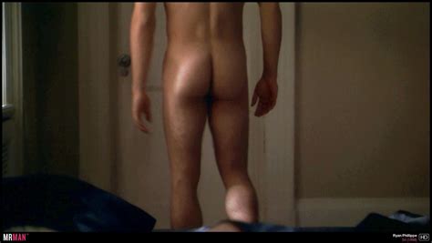 here are the 6 times ryan phillippe graced the world with his bubble butt