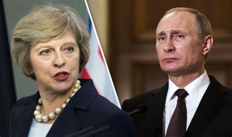 Putin Hoping For Smooth Brexit As He Praises Experts In The Uk World