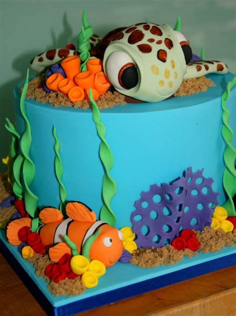 squirt cake  love love love   nathaniels  birthday party finding nemo themed