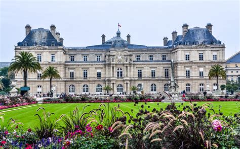 reasons  visit  luxembourg gardens  paris exploring  world