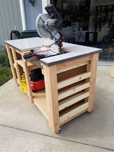 mobile workbench  finished  lots  inspiration    rwoodworking