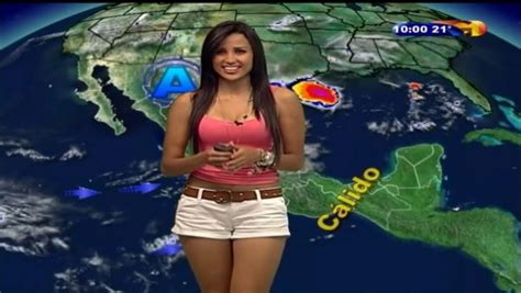 25 Hot Mexican Weather Girls Rocking The Internet Page 16 Of 28