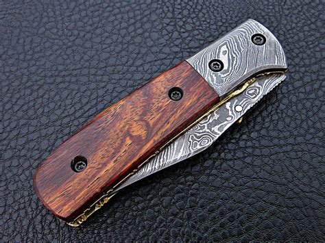 hand forged damascus steel folding knives