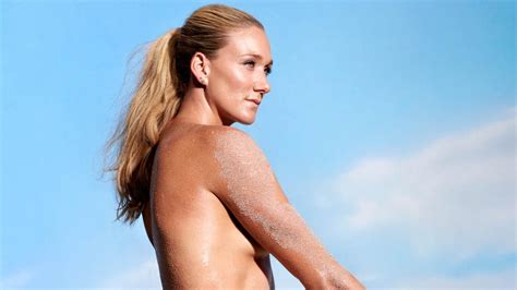 Gold In Her Sights Check Out Kerri Walsh Jennings Body Issue