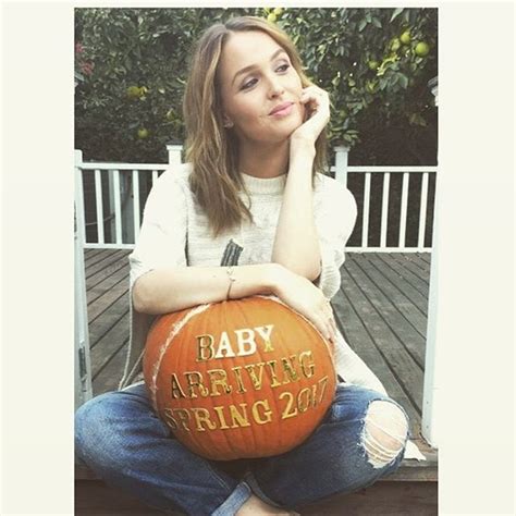 halloween themed pregnancy announcement ideas to tell the world about