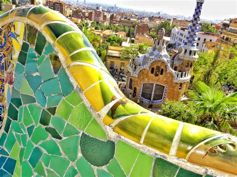 barcelona   attractions created  gaudi world wanderista