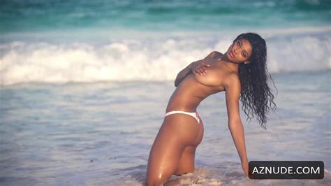 danielle herrington sexy shots at the 2018 sports illustrated swimsuit