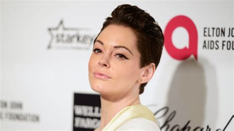 rose mcgowan fired by agent over sexism tweets itv news