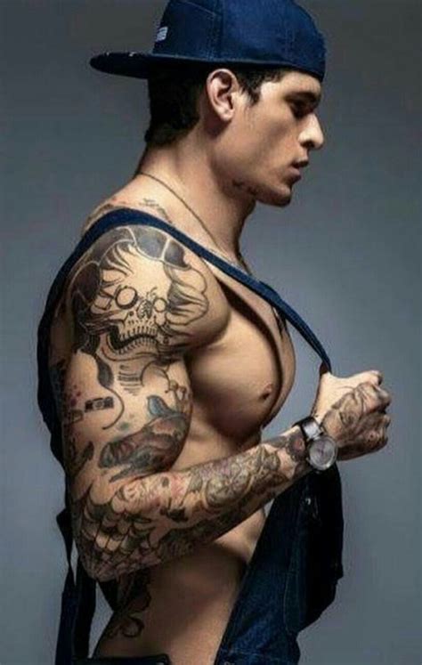 Pin By Dave Marquez On Cute Guys Skull Hand Tattoo Half