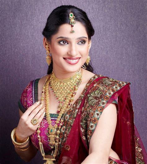 Priya Bapat Marathi Actress Photos Biography Star Marathi