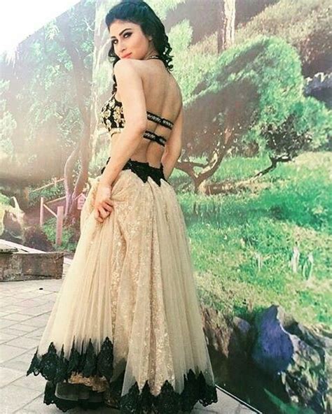 Pin By Haana On Mouni Roy Bollywood Fashion Indian