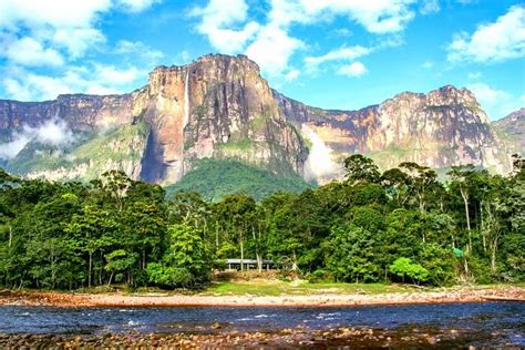 canaima national park  thrilling  adventurous package