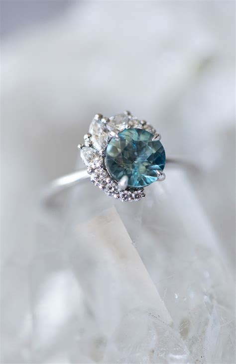 reasons   gemstones   engagement ring green