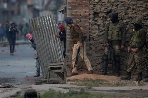 kashmiri teenagers are dying to protect militants the new york times