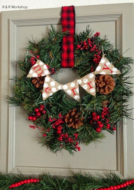 mini merry garland wreath